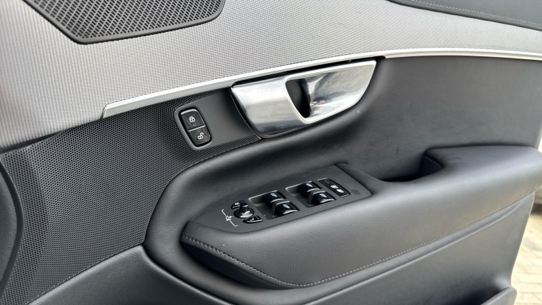 Volvo XC90 2.0 T8 [455] RC PHEV Plus Dark 5dr AWD Geartronic Estate